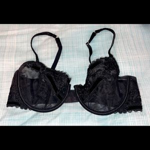 Victoria’s Secret Demi Black Lace Underwire Bra